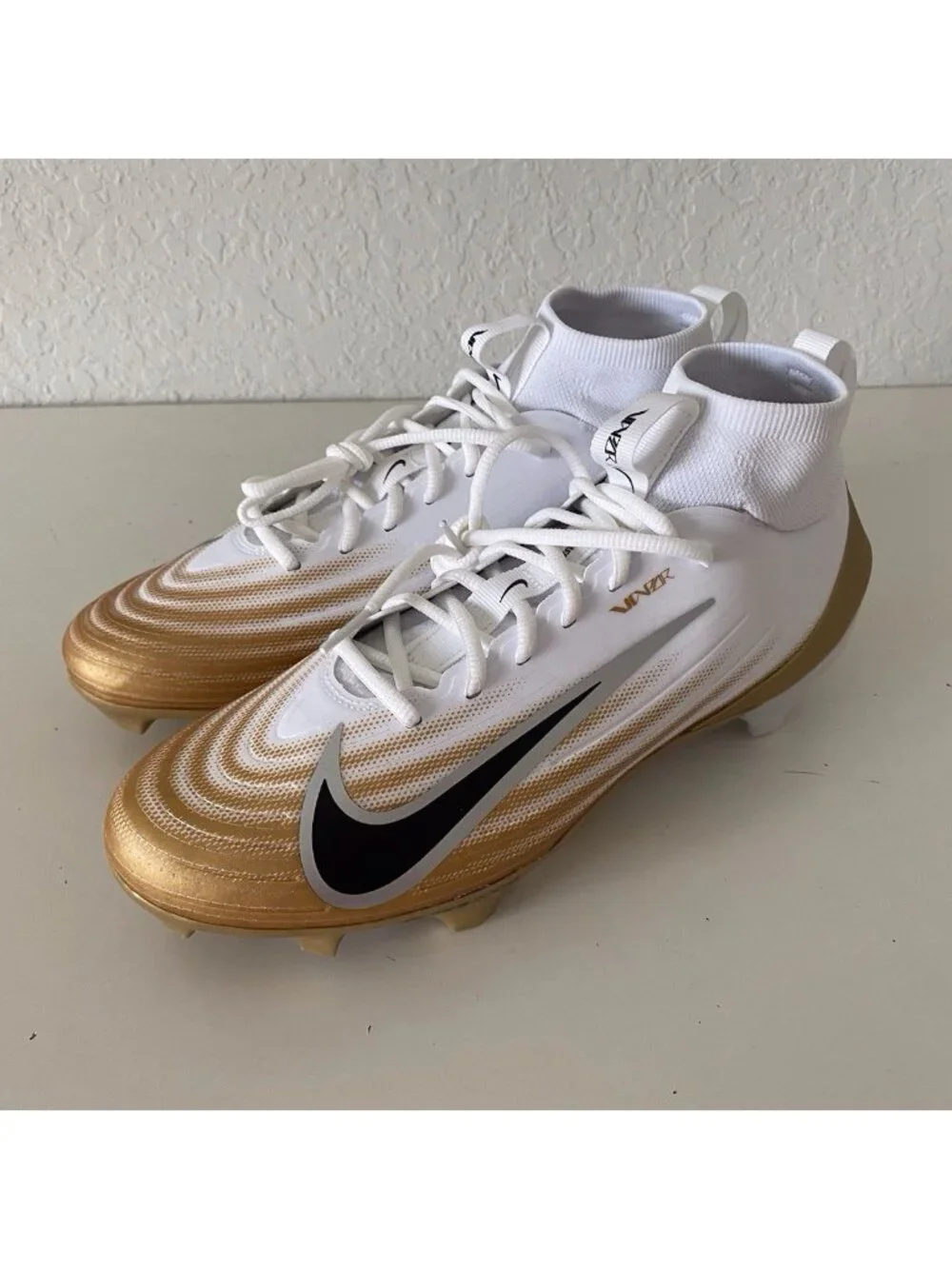 Men’s Sz 10  Nike Zoom Air Vapor Pro 1 Football Cleats FB3298-103 White Gold